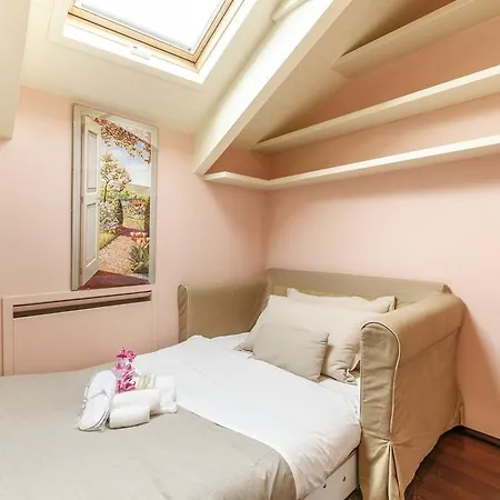 Suitelowcost Duomo & La Scala Lägenhet Milano
